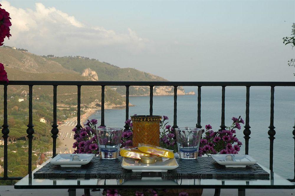 Hotel Corallo Sperlonga (Adults Only) Exterior photo