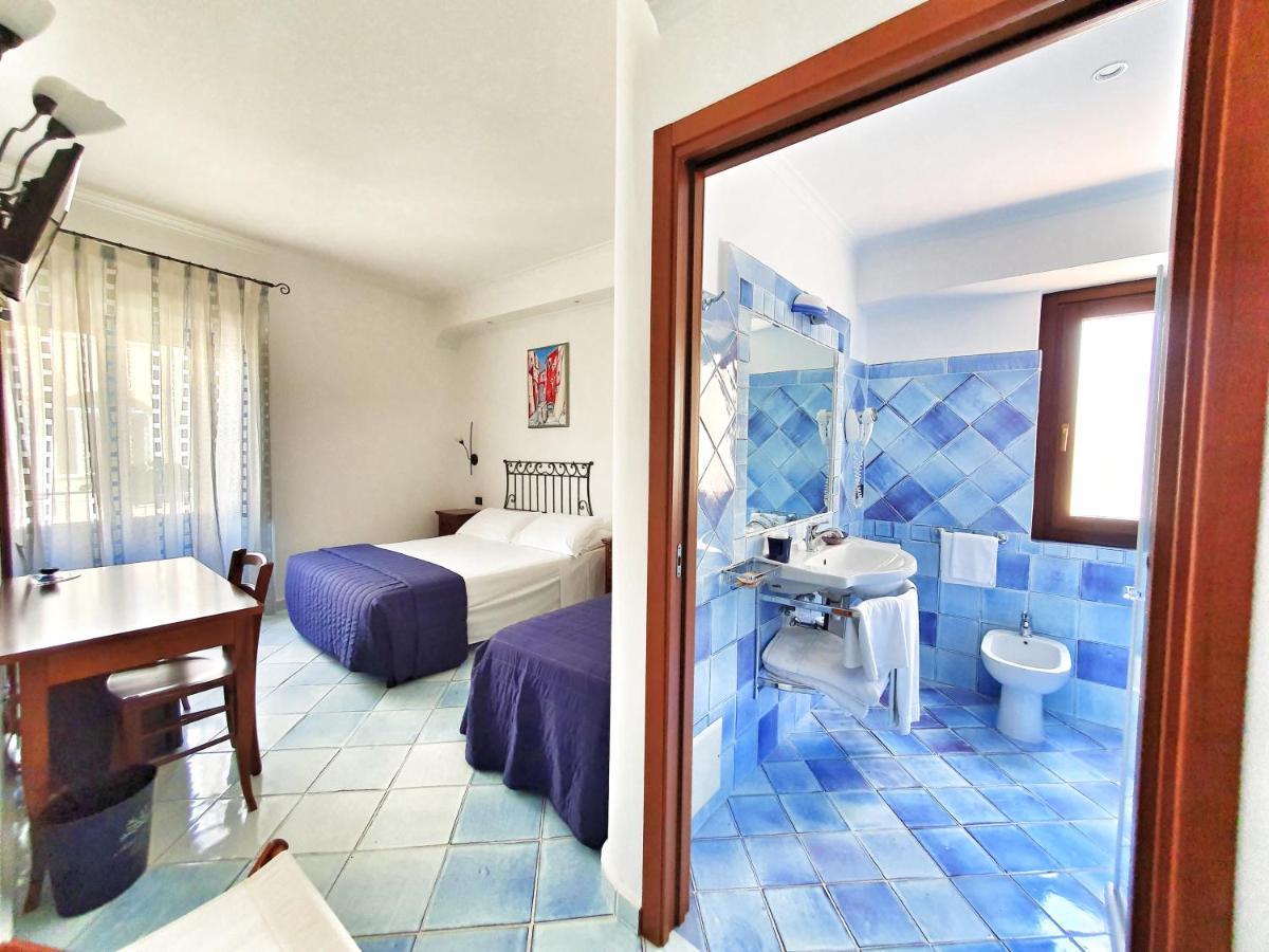 Hotel Corallo Sperlonga (Adults Only) Exterior photo